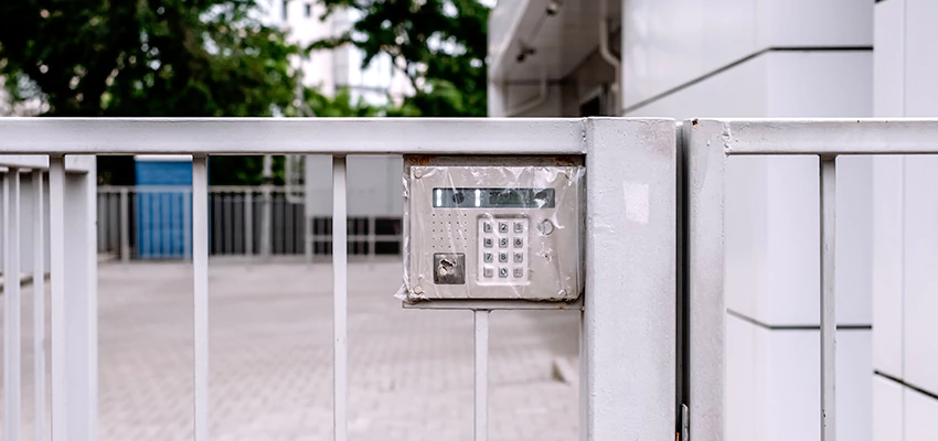 Gate Locks For Metal Gates in Yorba Linda, California